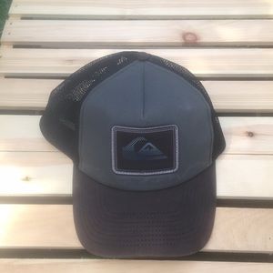 Quicksilver mesh hat